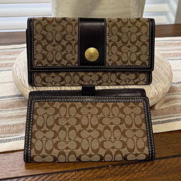 COACH VINTAGE TRIFOLD CHECKBOOK WALLET & INSERT MONOGRAM CANVAS LEATHER - Picture 1 of 16